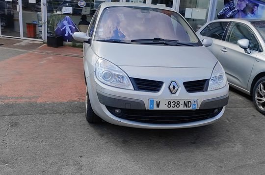 Renault Scenic  occasion en vente à Vigneux-sur-Seine 
								